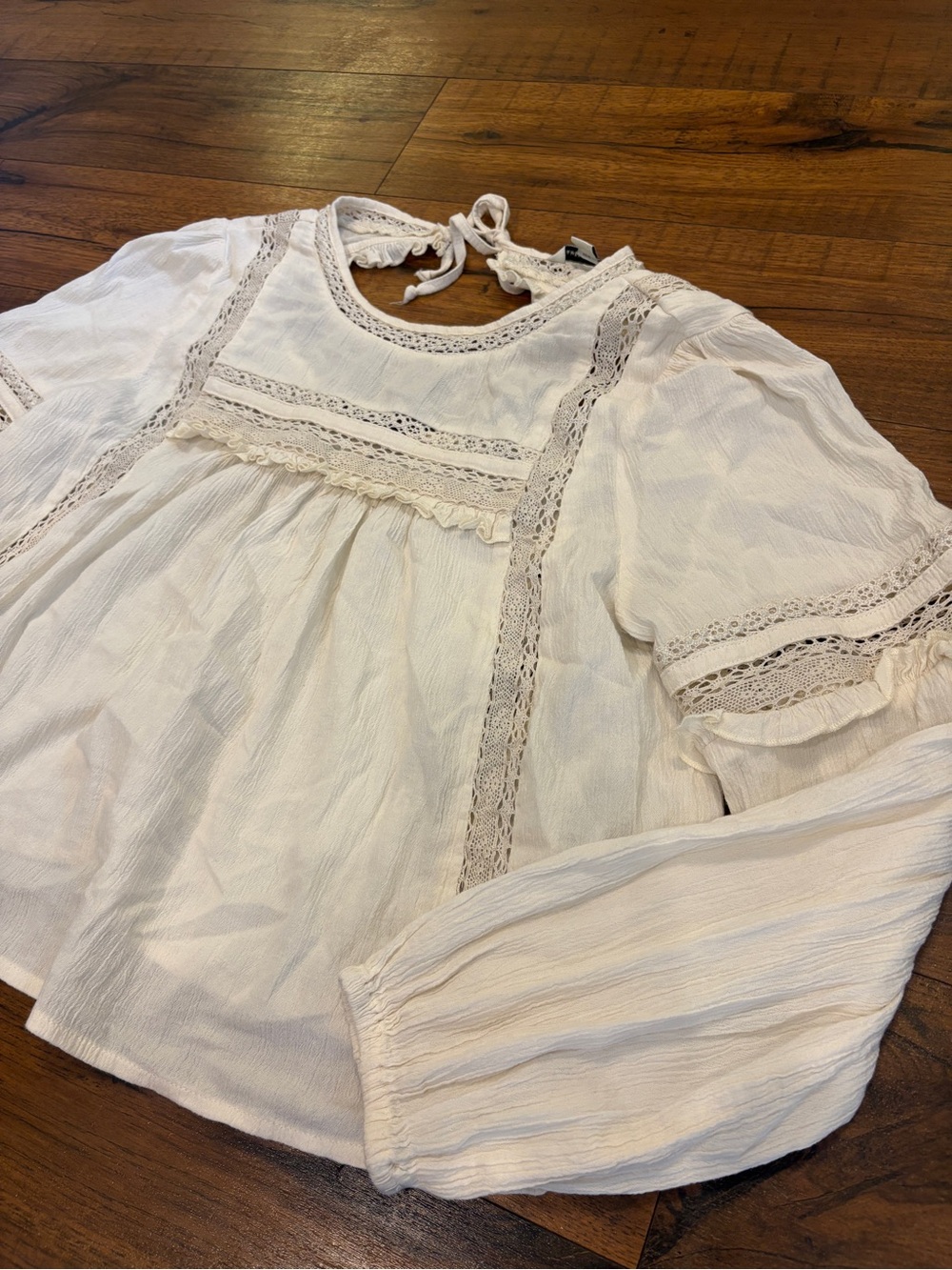 American Eagle High Neck Babydoll Blouse Cream Ivory Size Medium